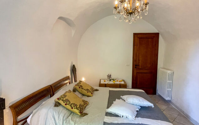 Antonella - Photo 20